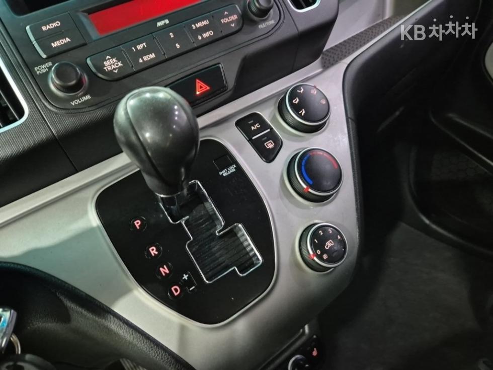 2013 - kia ray