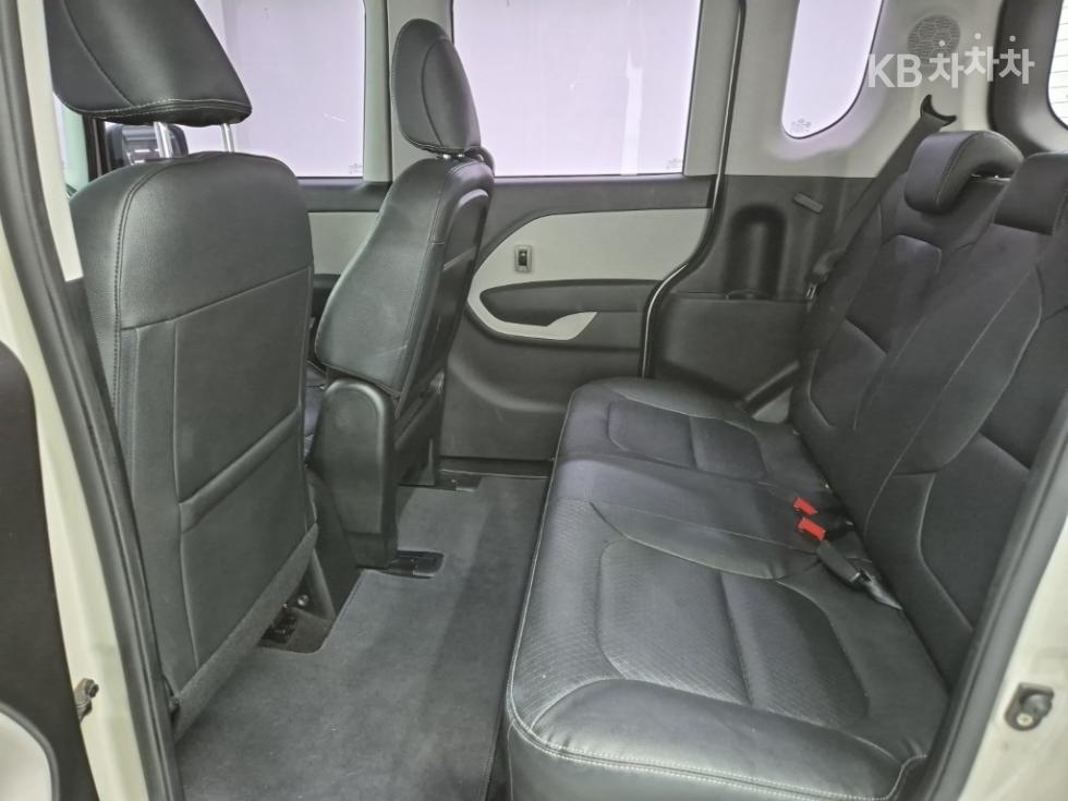2013 - kia ray