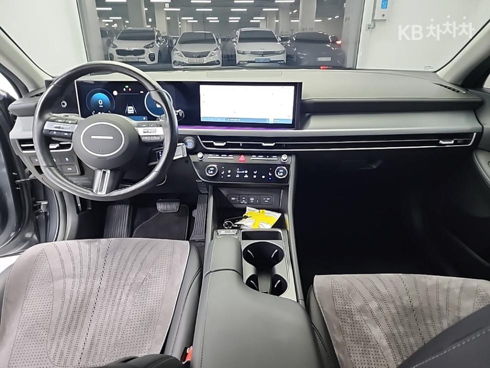 2023 Hyundai (DN8) photo