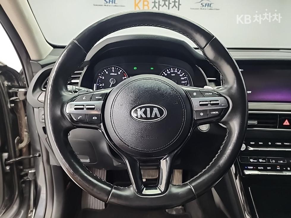 2021 - kia k7