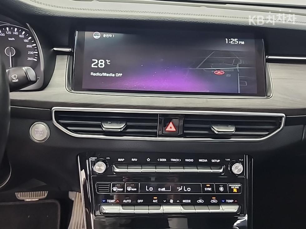 2021 - kia k7