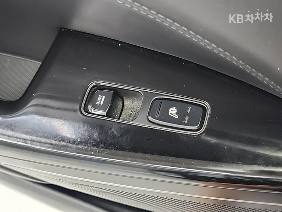 2021 - kia k7