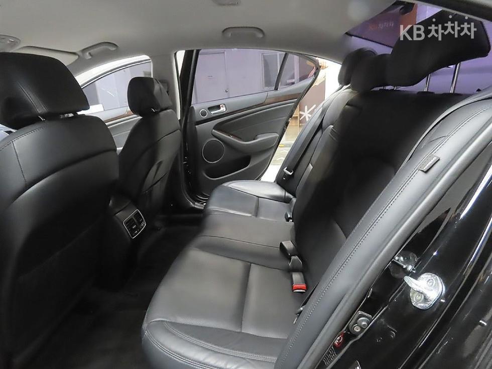 2015 - kia k7