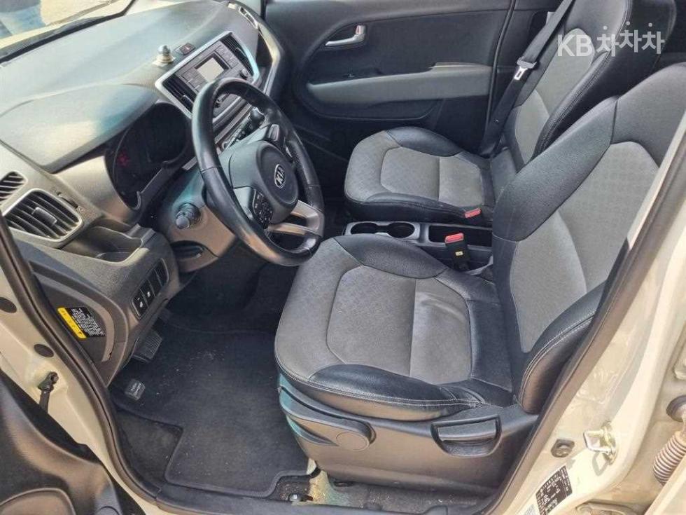 2018 - kia ray