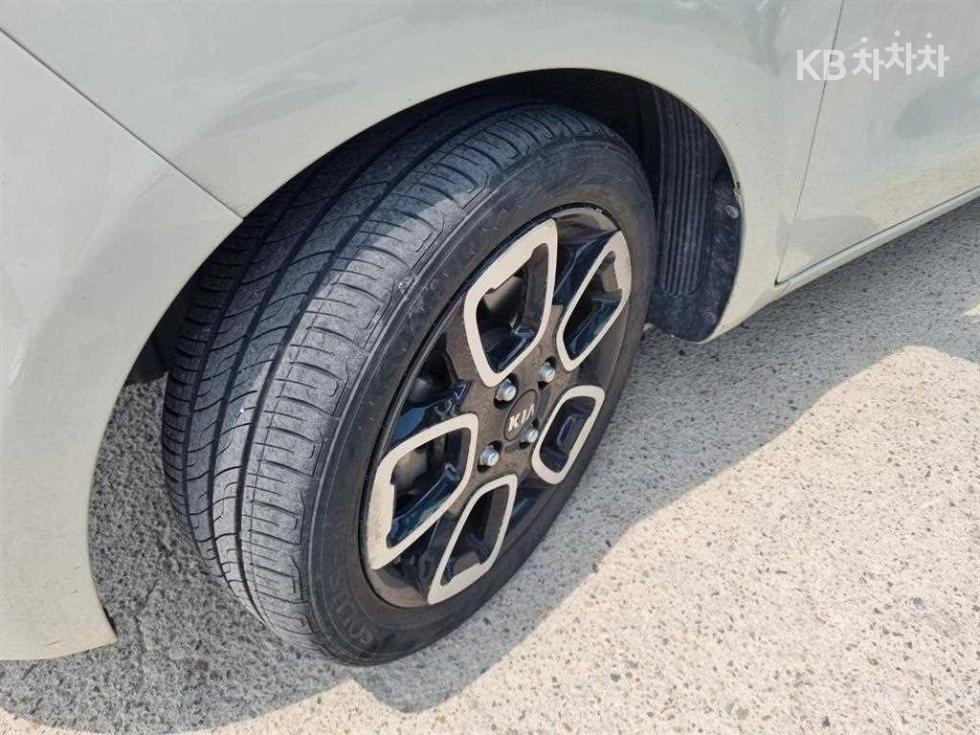 2018 - kia ray