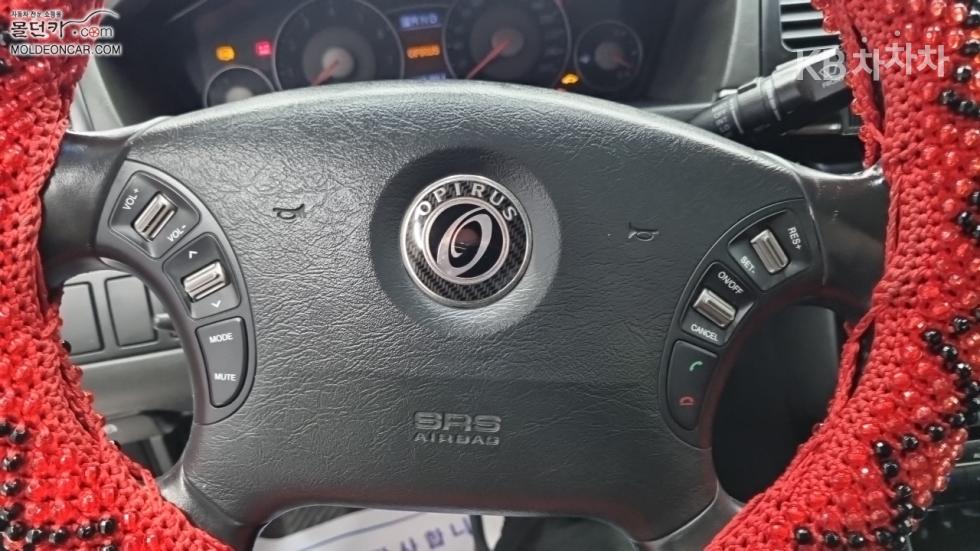2011 - kia opirus