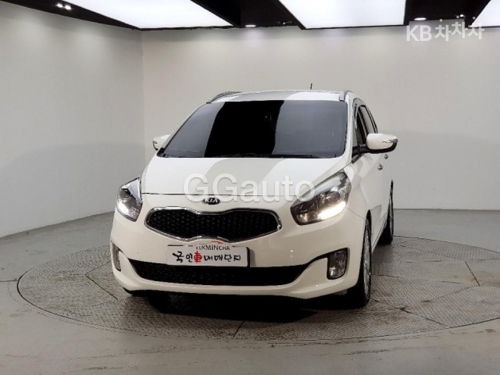 2014 - kia carens