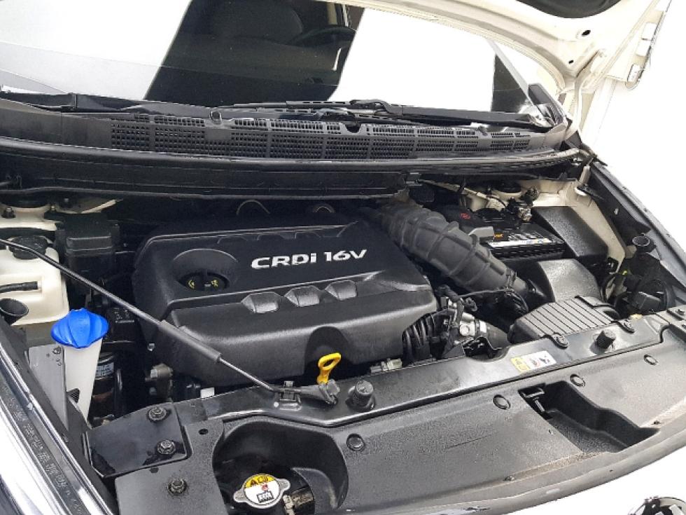 2014 - kia carens