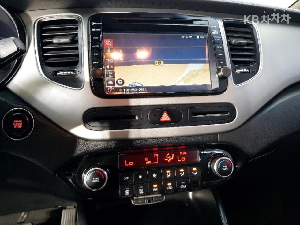 2014 - kia carens