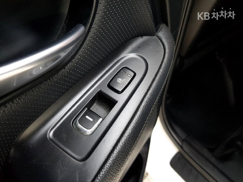 2014 - kia carens