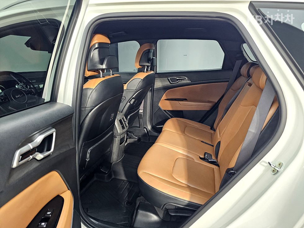 2022 - kia sportage