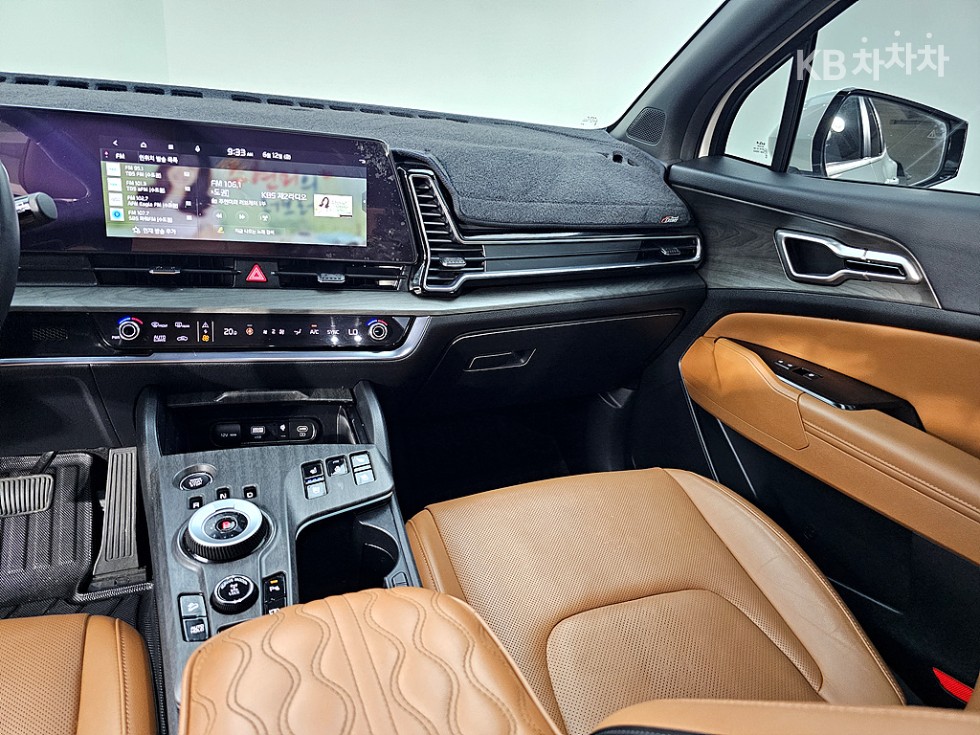 2022 - kia sportage