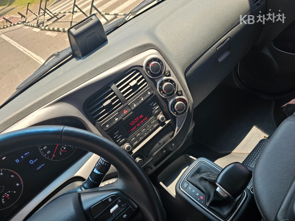2022 - kia bongo iii