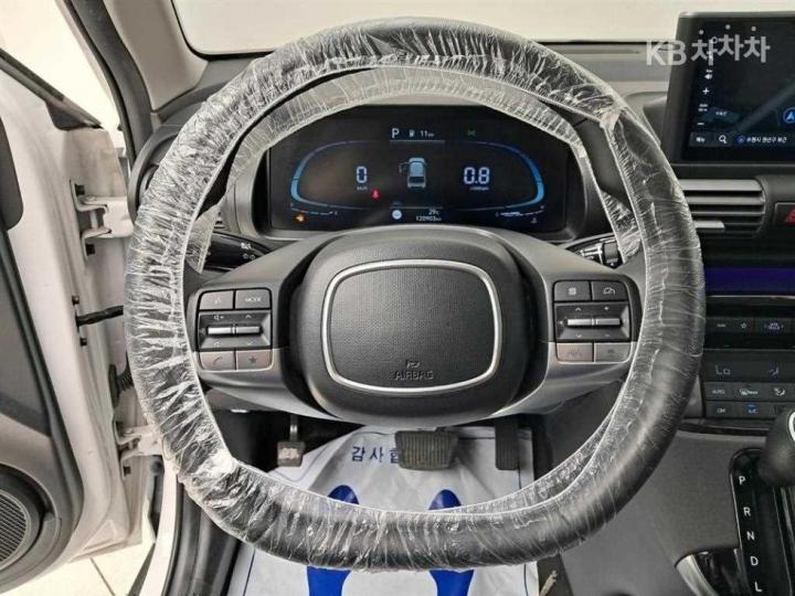 Hyundai Casper 1.0 Gasoline Modern 8