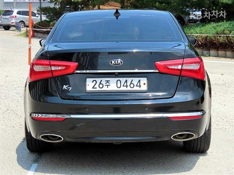 2013 - kia k7