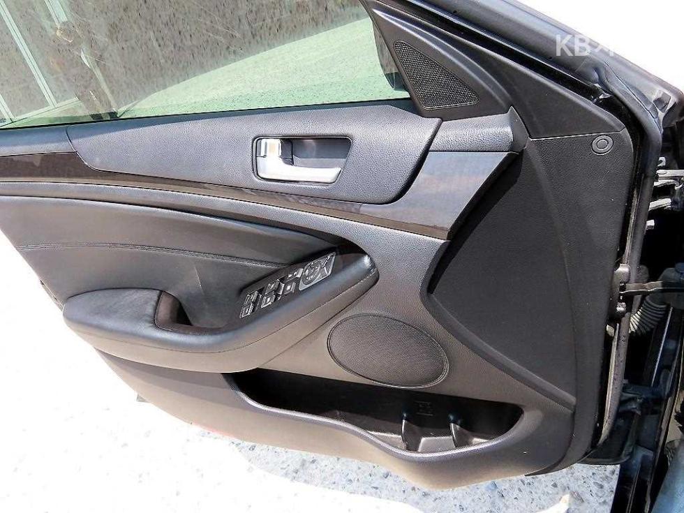 2013 - kia k7