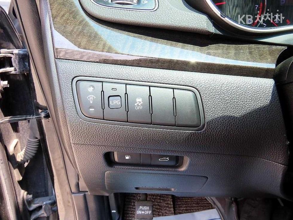 2013 - kia k7