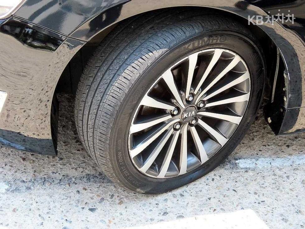 2013 - kia k7