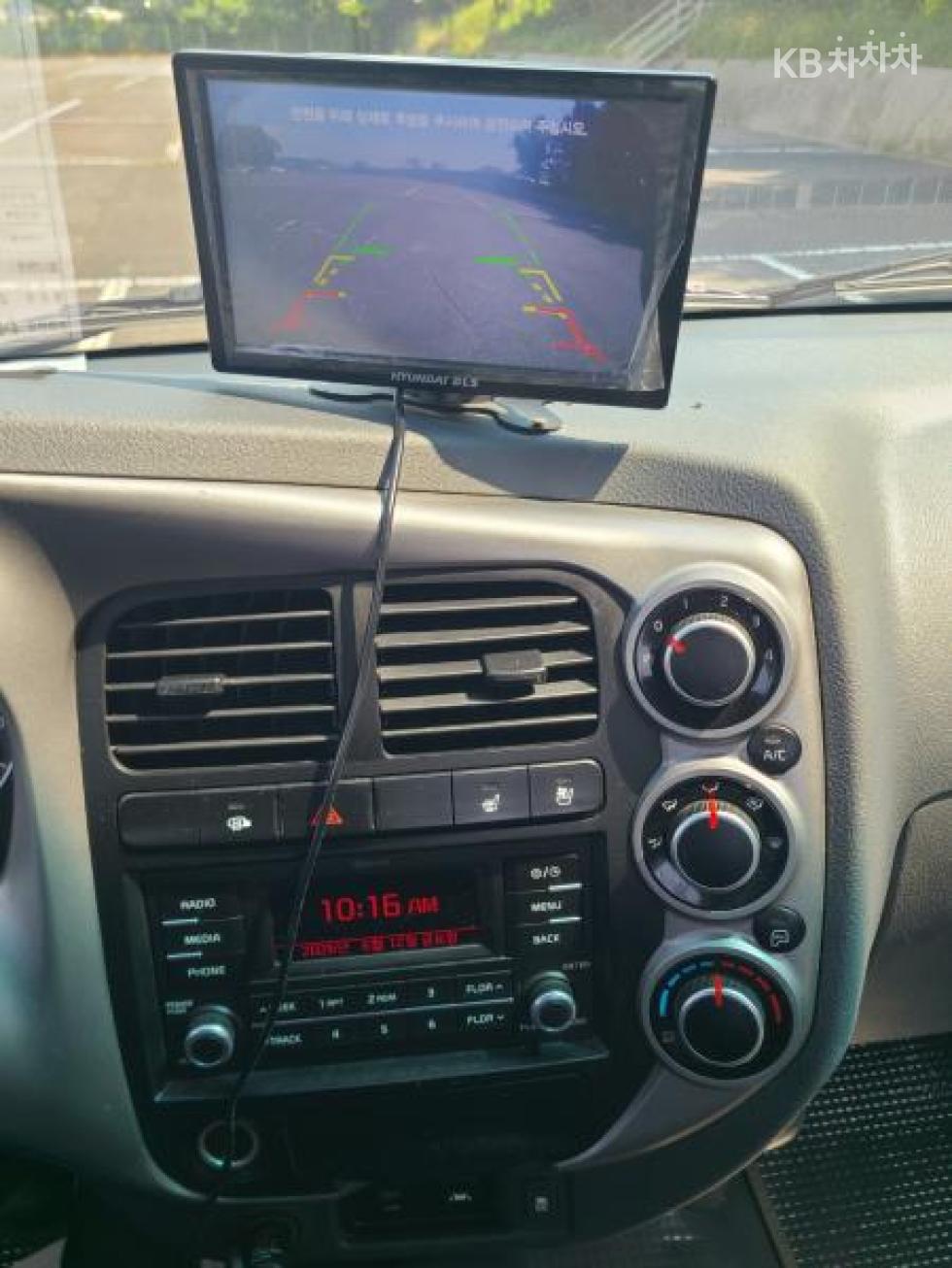 2020 - kia bongo iii