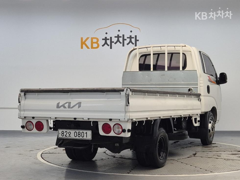 2019 - kia bongo iii