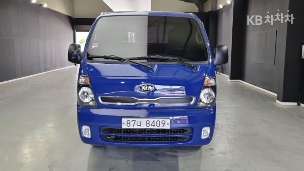 2016 - kia bongo iii