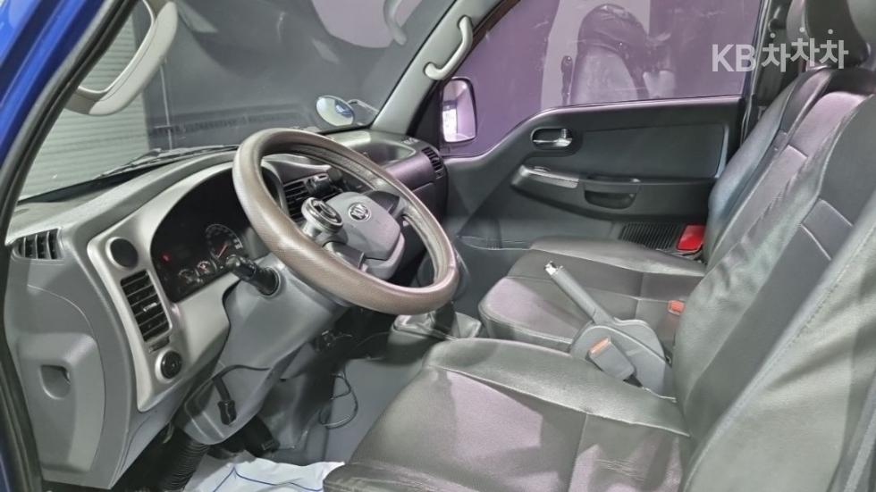 2016 - kia bongo iii
