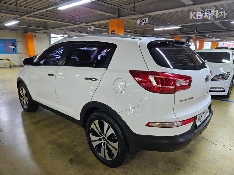 2012 - kia sportage