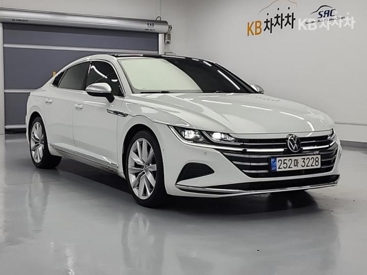 Volkswagen Arteon 2.0 TDI Prestige 5