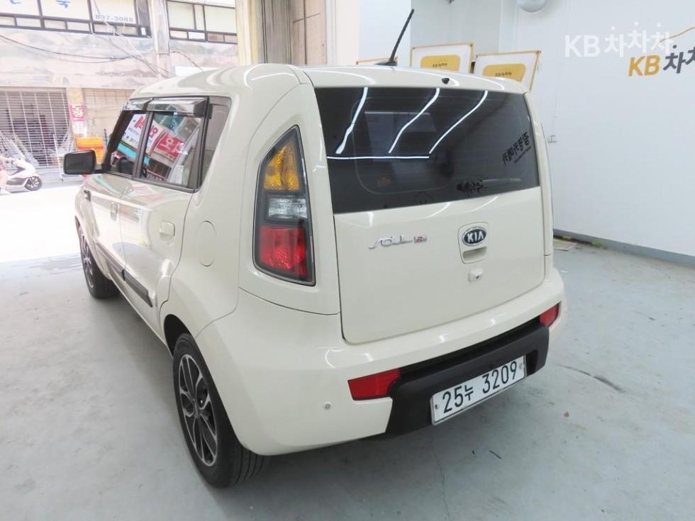 2010 - kia soul