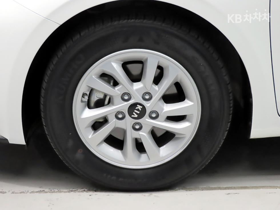 2020 - kia k3