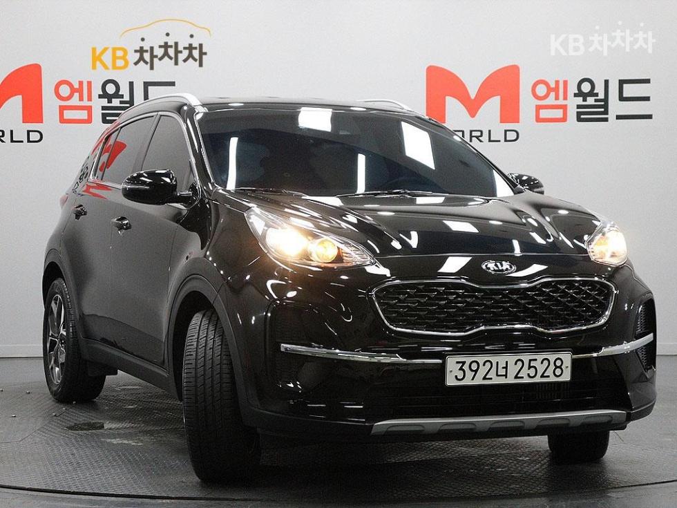 2022 - kia sportage