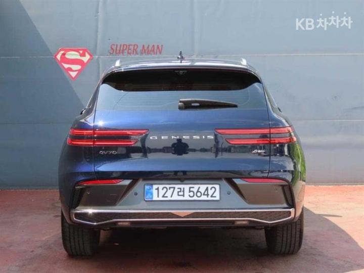 Genesis GV70 Gasoline 2.5T AWD — фото 4