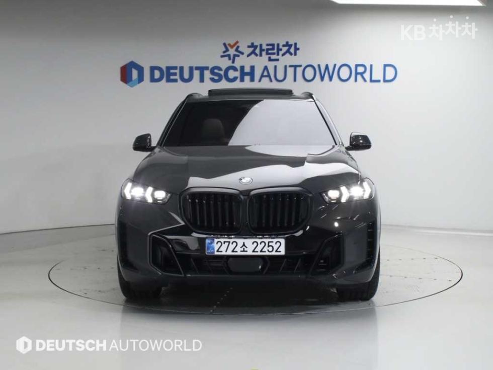 BMW X5 — miniaturë 3
