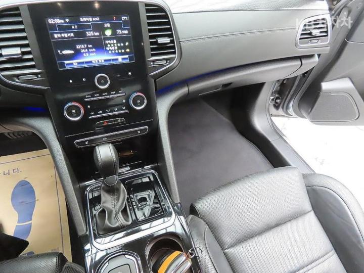 Renault SM6 2.0 LPe LE 8