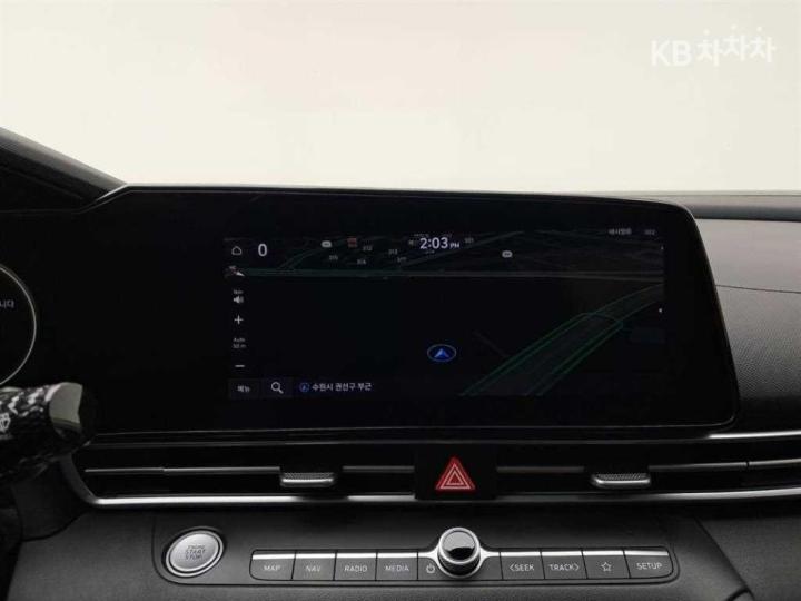 Hyundai Avante CN7 1.6 Gasoline Modern 10