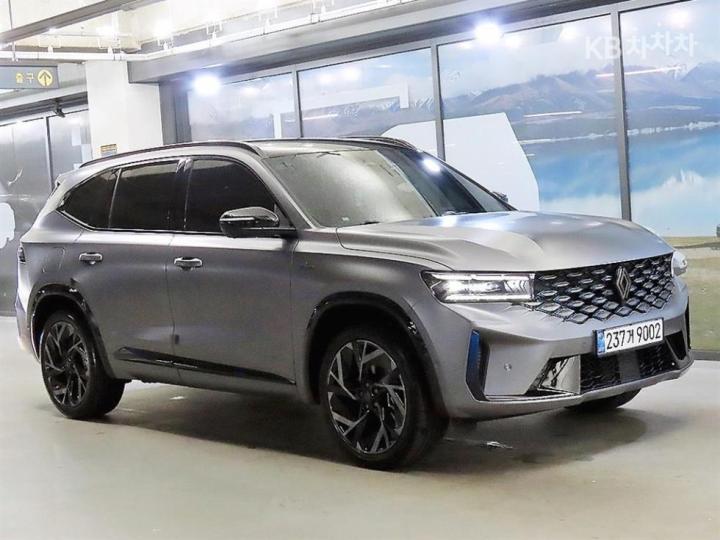 Renault Koleos E-Tech Hybrid Esprit Alpine 2