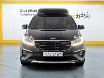 Kia Carnival 하이리무진 2.2 디젤 9인승 — foto 1
