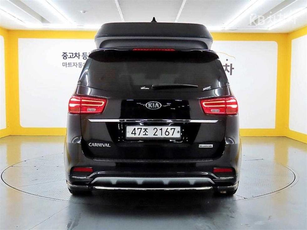 Kia Carnival — miniaturë 3
