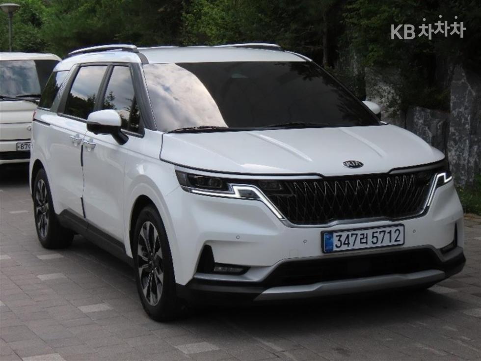 Kia Carnival — miniaturë 2