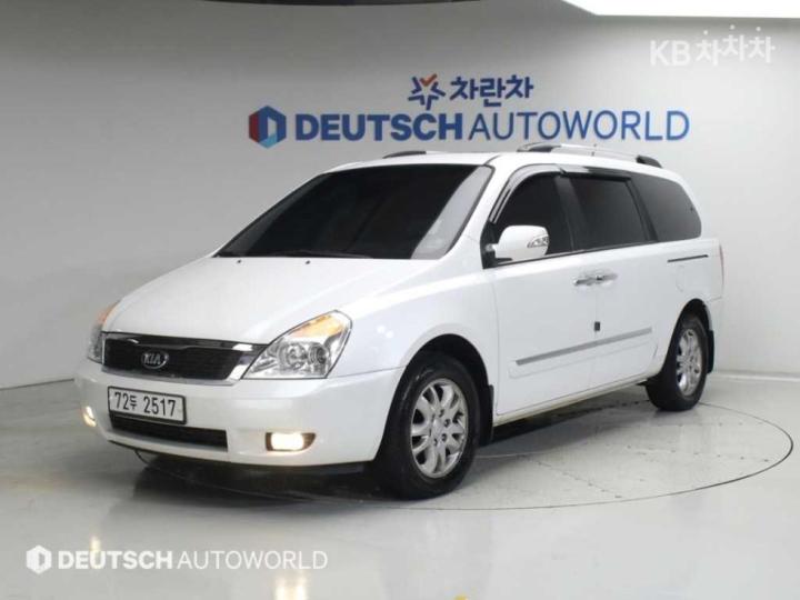 Kia Carnival 그랜드카니발 GLX — foto 1