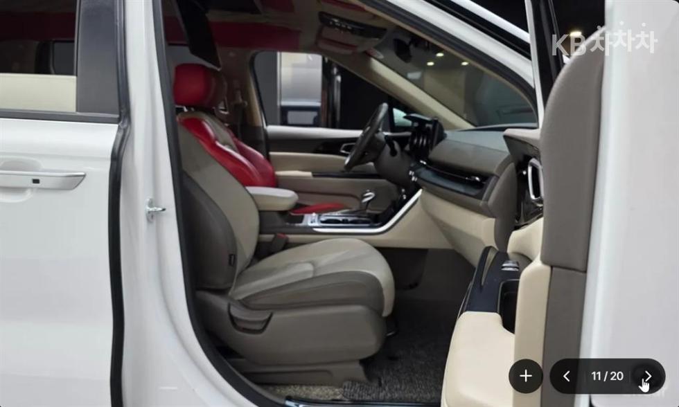 Kia Carnival — miniaturë 11
