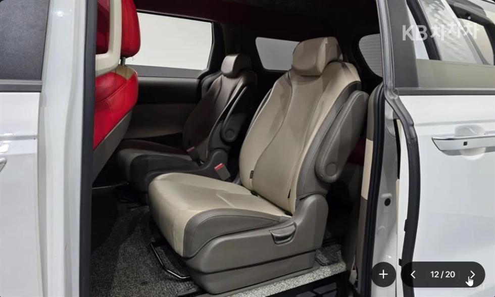 Kia Carnival — miniaturë 12