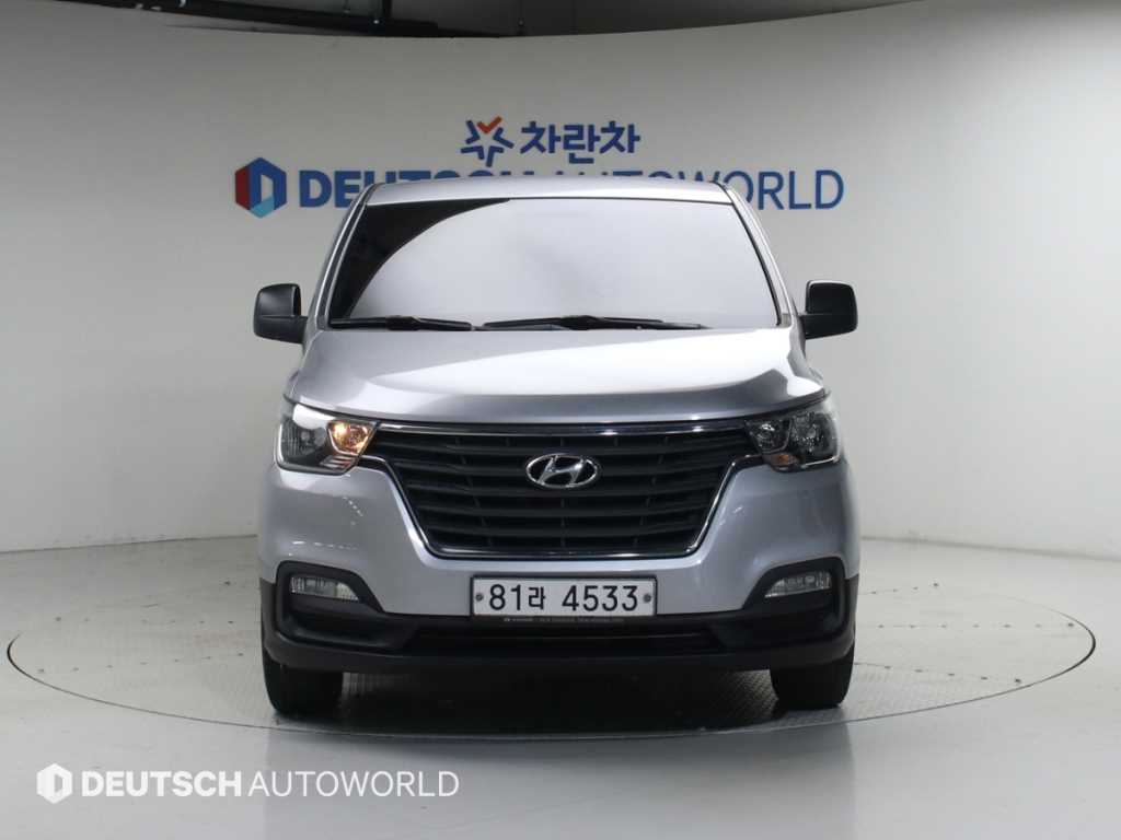 Hyundai Starex — miniaturë 3