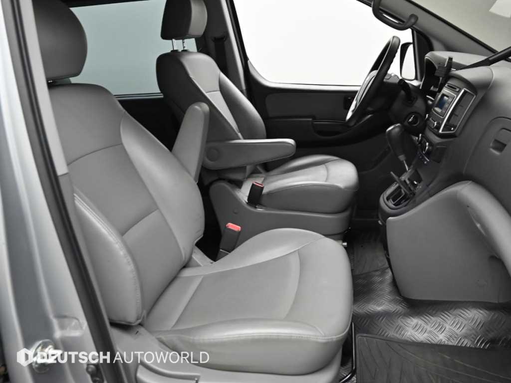 Hyundai Starex — miniaturë 10