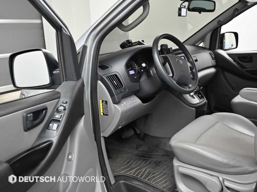 Hyundai Starex — miniaturë 11
