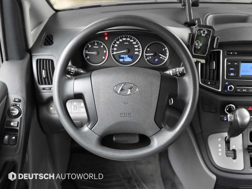 Hyundai Starex — miniaturë 13