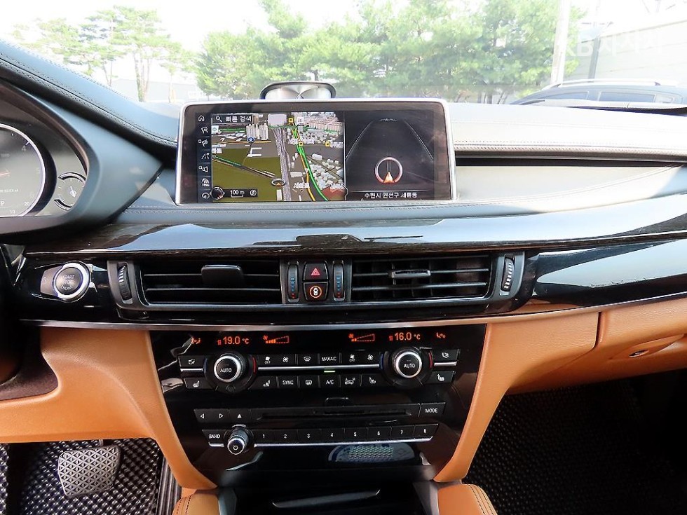 BMW X6 — miniaturë 14