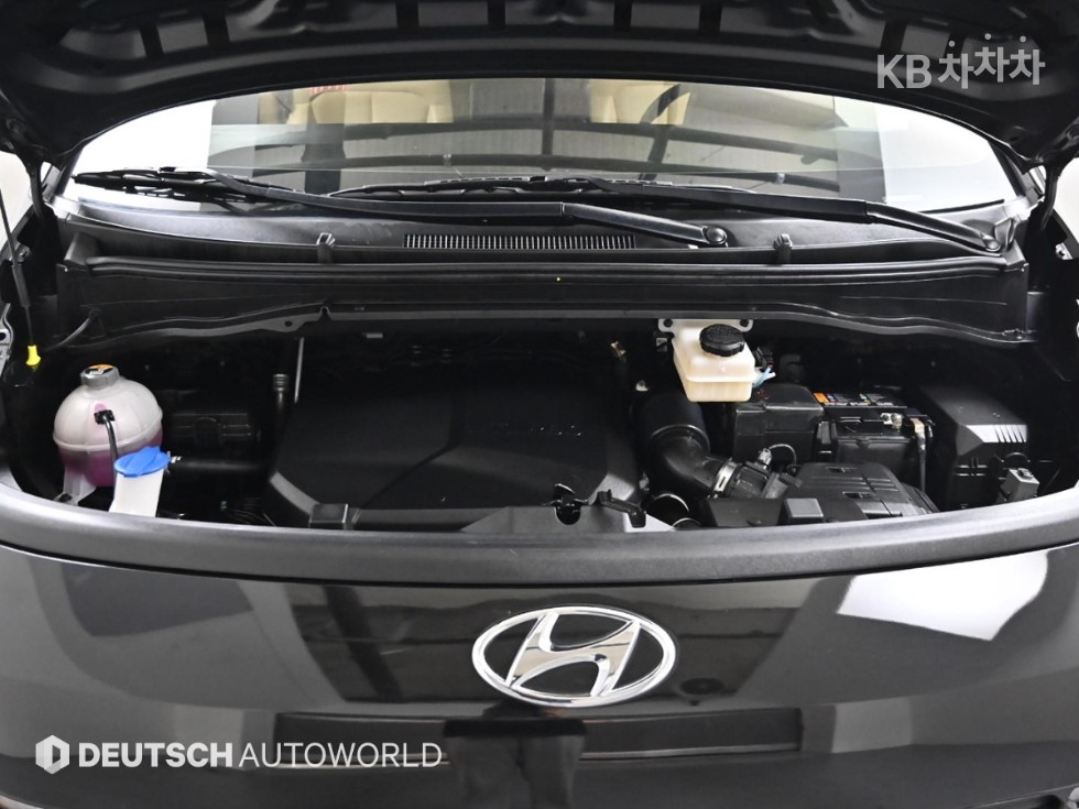 Hyundai Staria — miniaturë 6