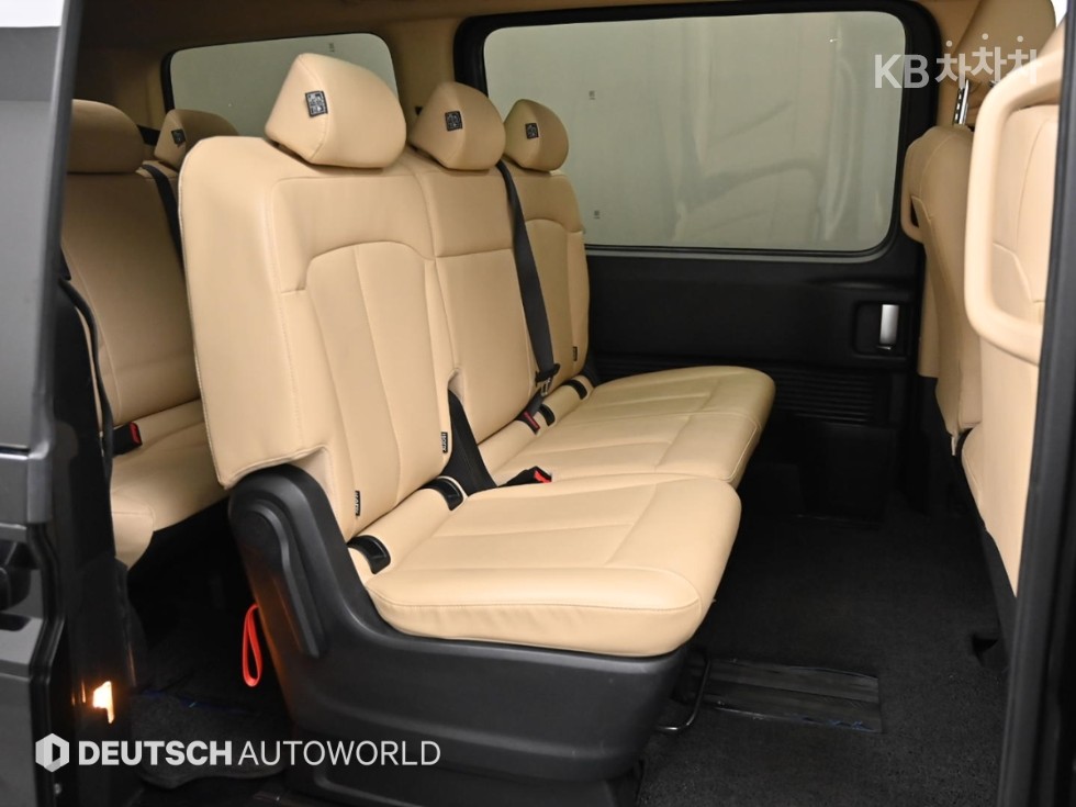 Hyundai Staria — miniaturë 11