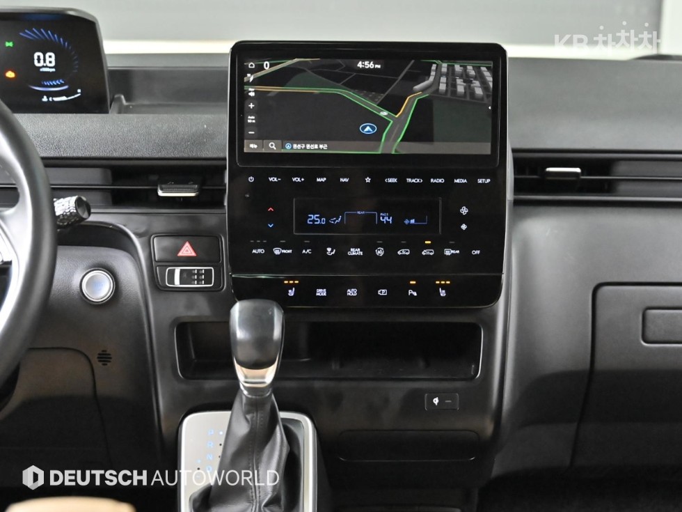 Hyundai Staria — miniaturë 13